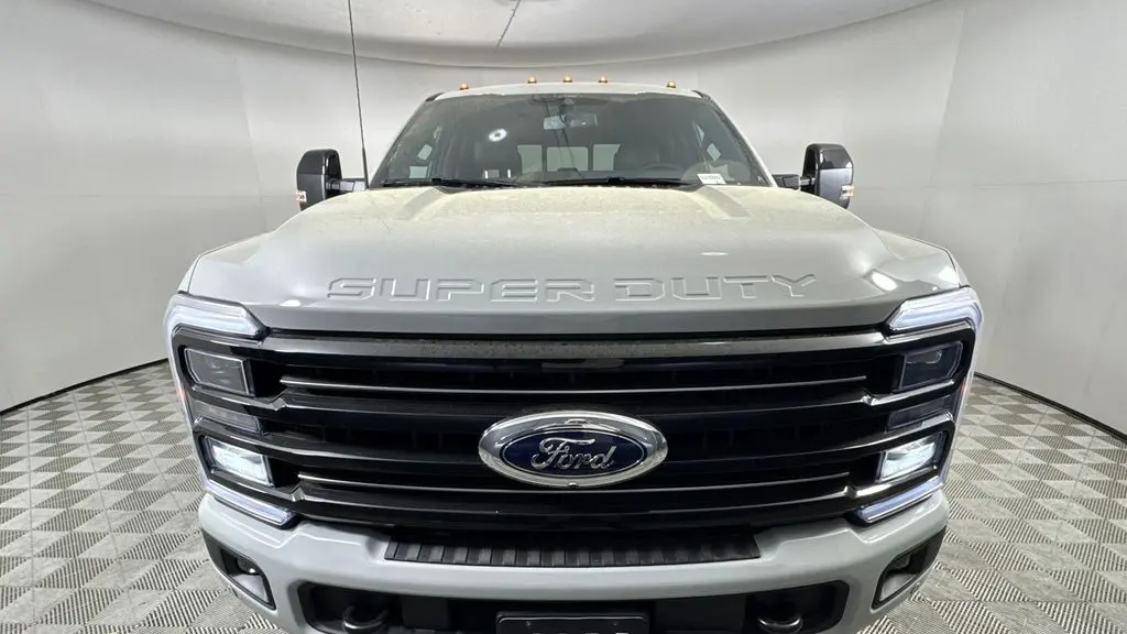 2026 Ford F-250 Super Duty Platinum