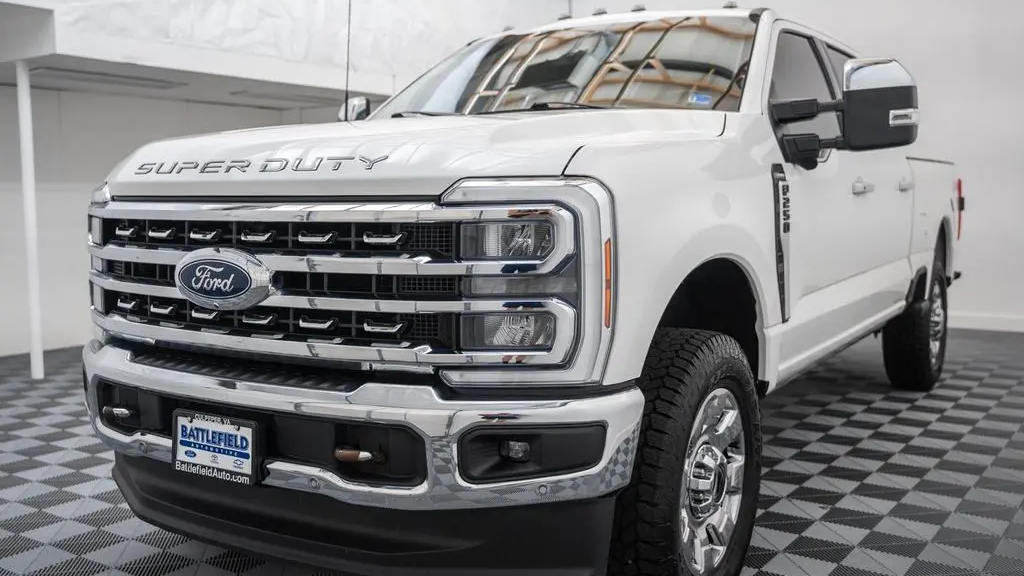2024 Ford F-250 Super Duty Platinum