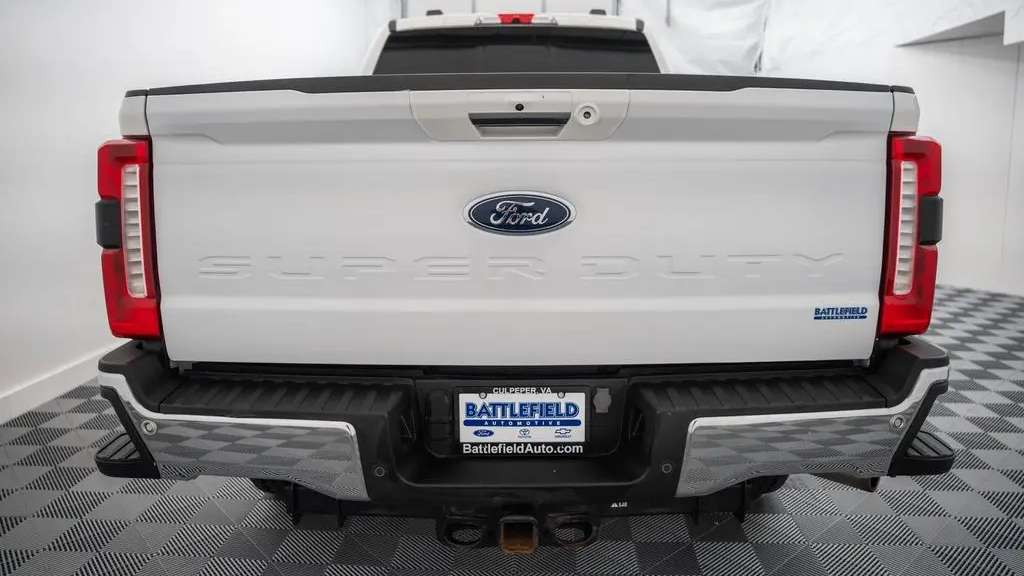 2024 Ford F-250 Super Duty Platinum