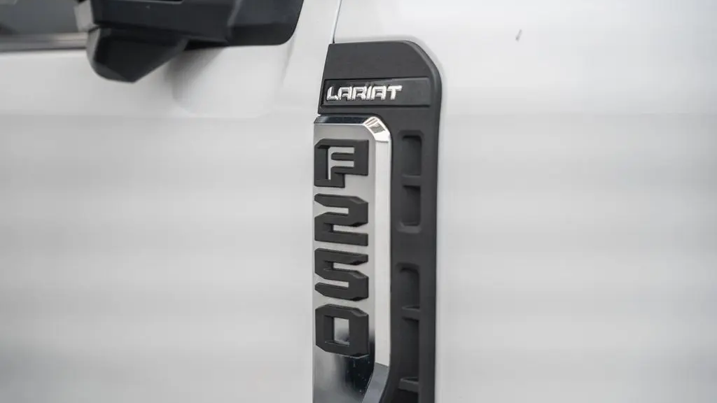 2024 Ford F-250 Super Duty Platinum