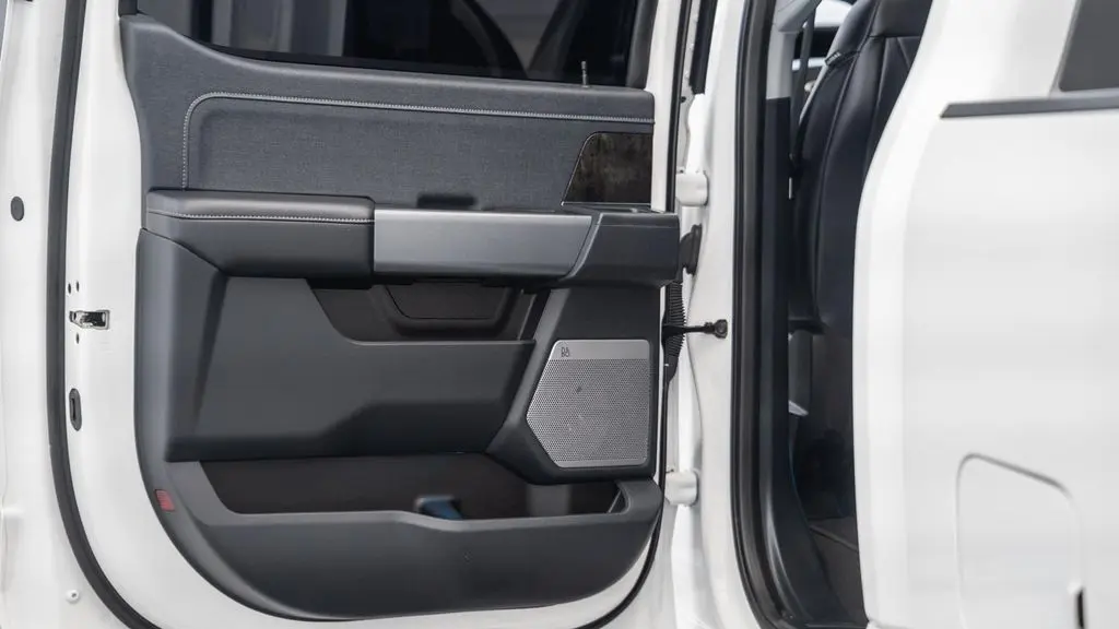 2024 Ford F-250 Super Duty Platinum