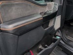 2024 F-250 Super Duty Thumbnail 12