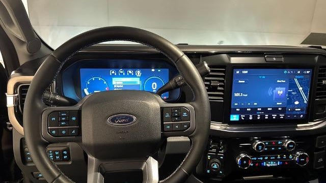 2025 Ford F-250 Super Duty Platinum