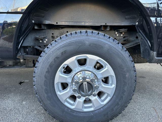 2023 Ford F-250 - $47,900