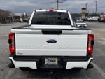 2023 F-250 Super Duty Thumbnail 4