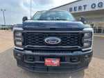 2024 F-250 Super Duty Thumbnail 2