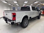 2025 F-250 Super Duty Thumbnail 12
