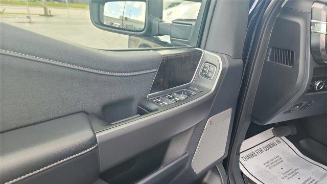2025 Ford F-250 Super Duty Lariat
