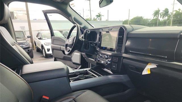 2025 Ford F-250 Super Duty Lariat