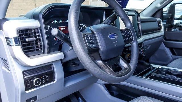 2025 Ford F-250 Super Duty XLT