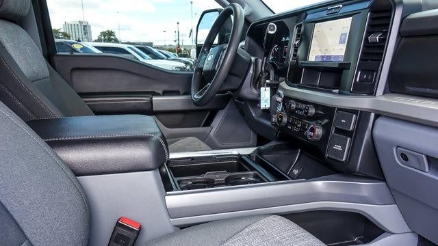 2025 Ford F-250 Super Duty XLT