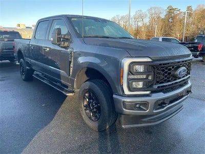 2023 Ford F-250 Super Duty 4X4 XLT 4DR Crew Cab 6.8 FT. SB Pickup