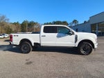 2024 F-250 Super Duty Thumbnail 3