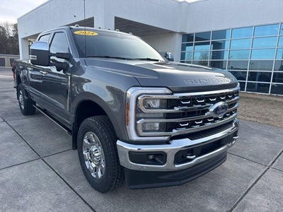 2024 Ford F-250 Super Duty 4X4 Lariat 4DR Crew Cab 8 FT. LB Pickup