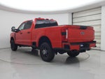2025 F-250 Super Duty Thumbnail 2