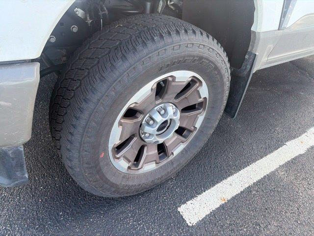 2026 Ford F-250 - $76,935