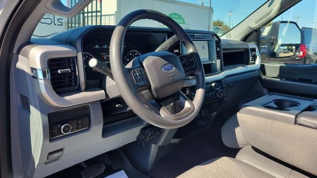 2025 Ford F-250 Super Duty XLT