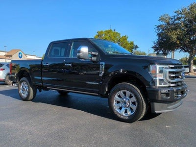 2022 Ford F-250 Super Duty 4X4 Platinum 4DR Crew Cab 8 FT. LB Pickup