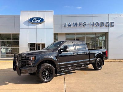 2022 Ford F-250 Super Duty 4X4 Lariat 4DR Crew Cab 6.8 FT. SB Pickup
