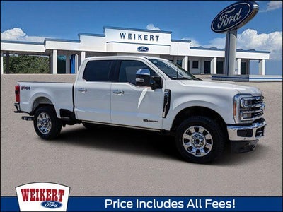 2023 Ford F-250 Super Duty 4X4 Lariat 4DR Crew Cab 8 FT. LB Pickup