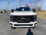2023 F-250 Super Duty Thumbnail 2