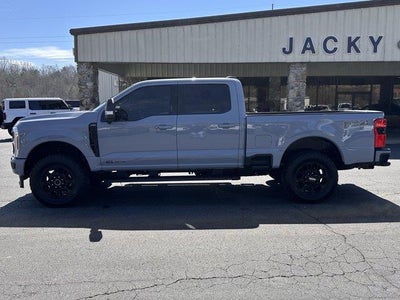 2024 Ford F-250 Super Duty 4X4 XLT 4DR Crew Cab 6.8 FT. SB Pickup