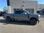 2024 F-250 Super Duty Thumbnail 2