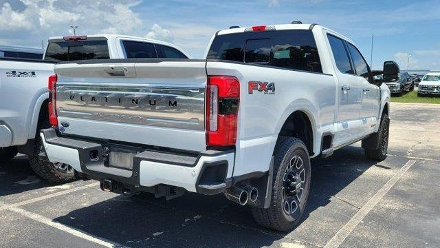 2024 Ford F-250 Super Duty XLT