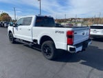 2024 F-250 Super Duty Thumbnail 3