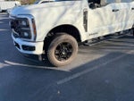 2024 F-250 Super Duty Thumbnail 2