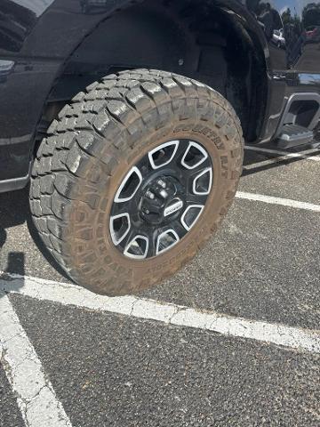 2025 Ford F-250 Super Duty XL — photo 1 of 11