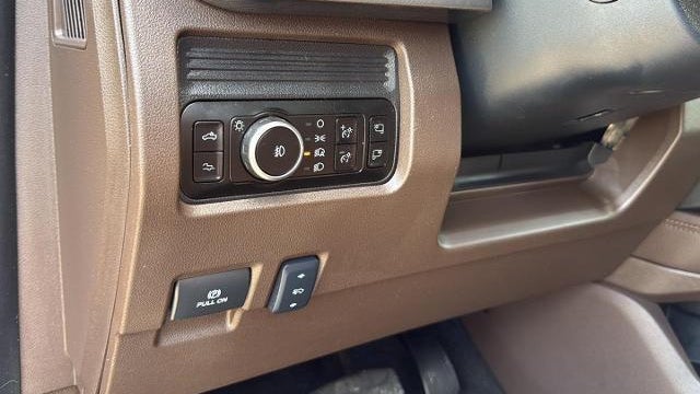 2025 Ford F-250 Super Duty Platinum