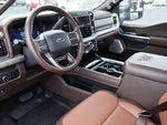 2025 F-250 Super Duty Thumbnail 3
