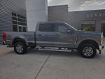 2025 F-250 Super Duty Thumbnail 9
