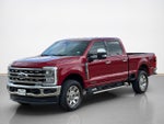 2025 F-250 Super Duty Thumbnail 3