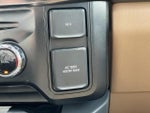 2025 F-250 Super Duty Thumbnail 25