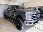 2023 F-250 Super Duty Thumbnail 3