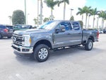 2023 F-250 Super Duty Thumbnail 3