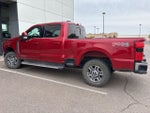 2023 F-250 Super Duty Thumbnail 2