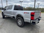 2023 F-250 Super Duty Thumbnail 3
