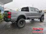 2024 F-250 Super Duty Thumbnail 4
