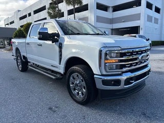 2024 Ford F-250 Super Duty with Oxford White Exterior