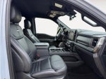 2025 F-250 Super Duty Thumbnail 15