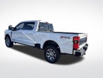 2025 F-250 Super Duty Thumbnail 3