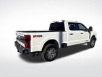 2025 F-250 Super Duty Thumbnail 5