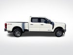 2025 F-250 Super Duty Thumbnail 6
