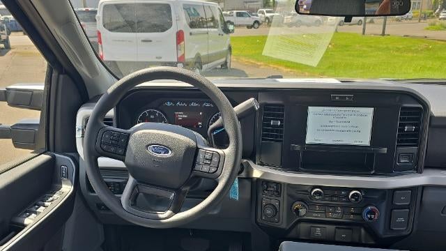 2025 Ford F-250 Super Duty Platinum