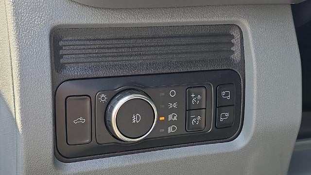 2025 Ford F-250 Super Duty Platinum