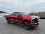 2025 F-250 Super Duty Thumbnail 7