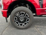 2025 F-250 Super Duty Thumbnail 15
